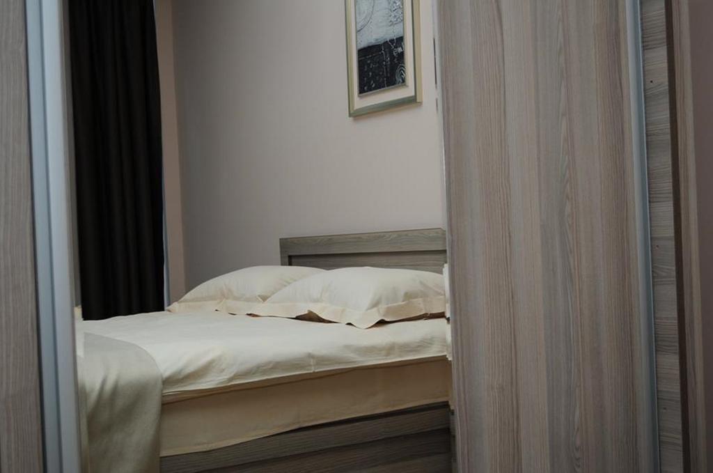Colosseo Hotel Tbilisi Rum bild