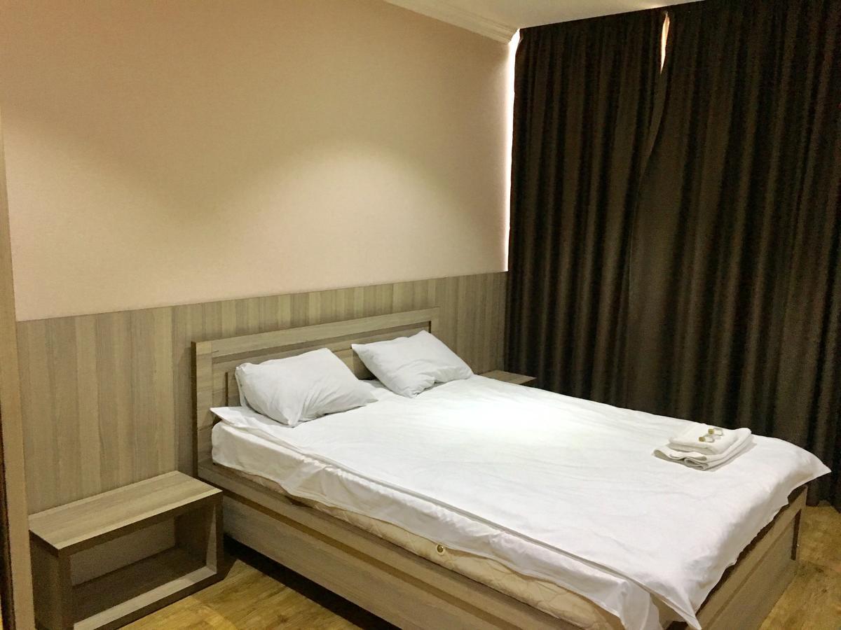 Colosseo Hotel Tbilisi Exteriör bild